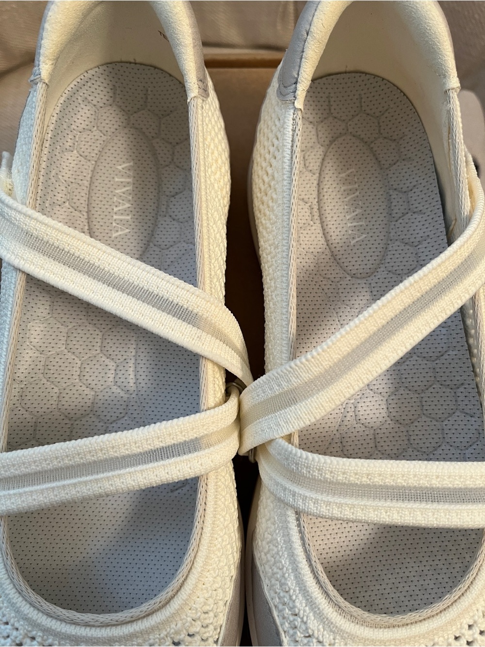 BRAND NEW Vivaia Walker Pro Mesh Hybrid Mary Jane (Isabeli) Gray/White - 8.5M - Picture 9 of 16